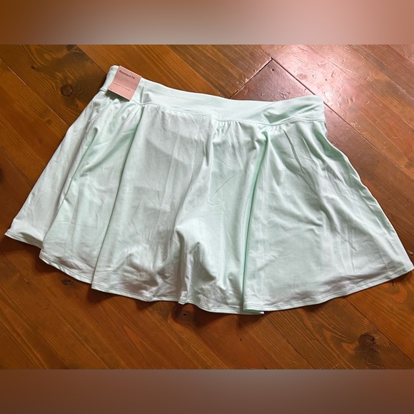 Nike mint green Dri Fit Tennis Skort π - Picture 11 of 11